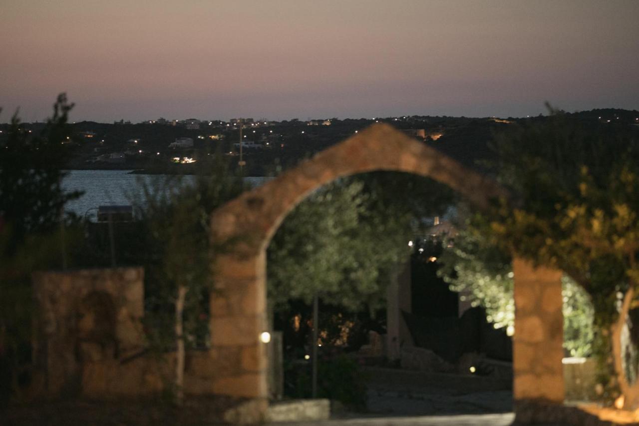 Creta Vitalis Kalathas Bagian luar foto