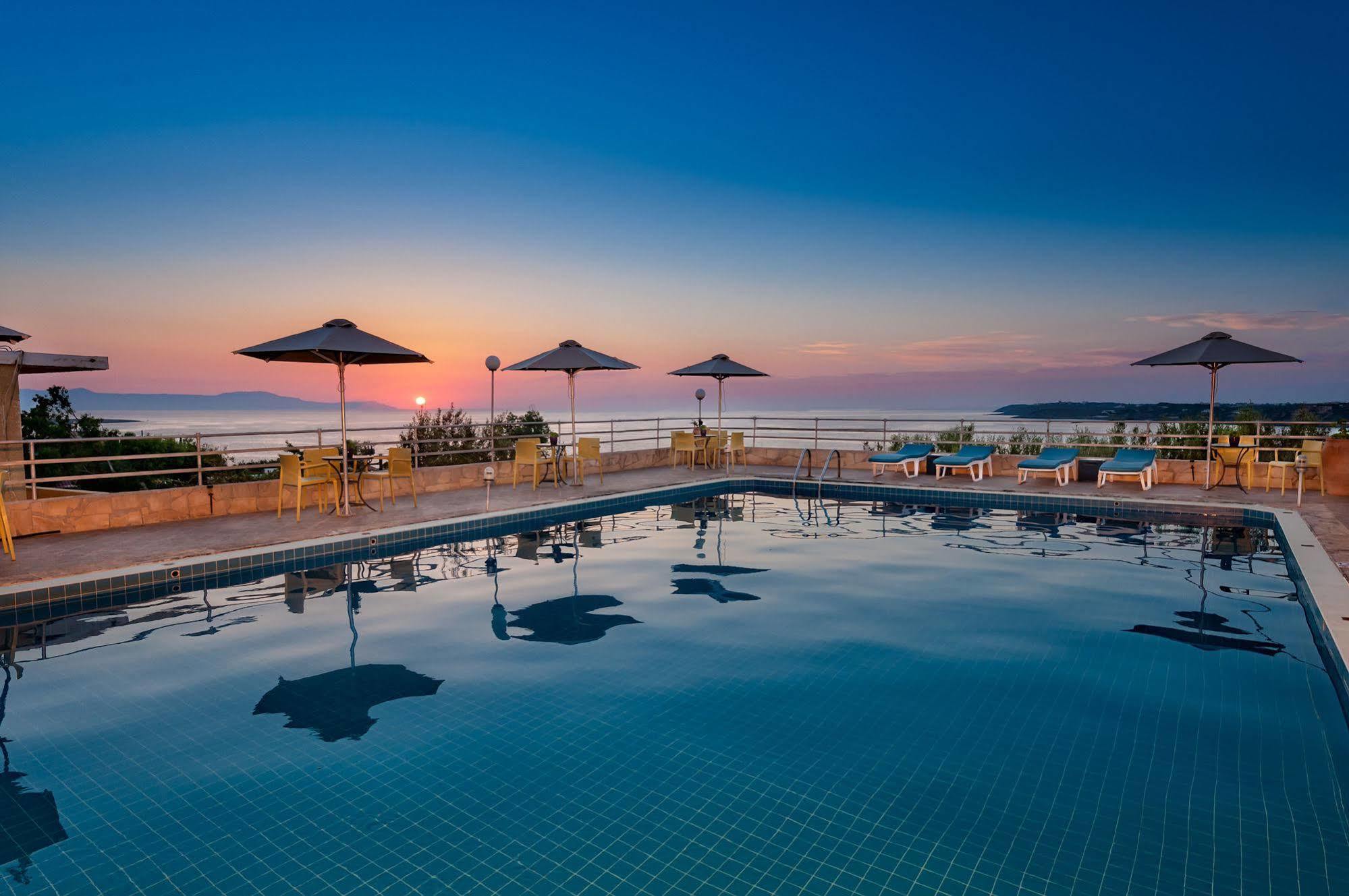 Creta Vitalis Kalathas Bagian luar foto